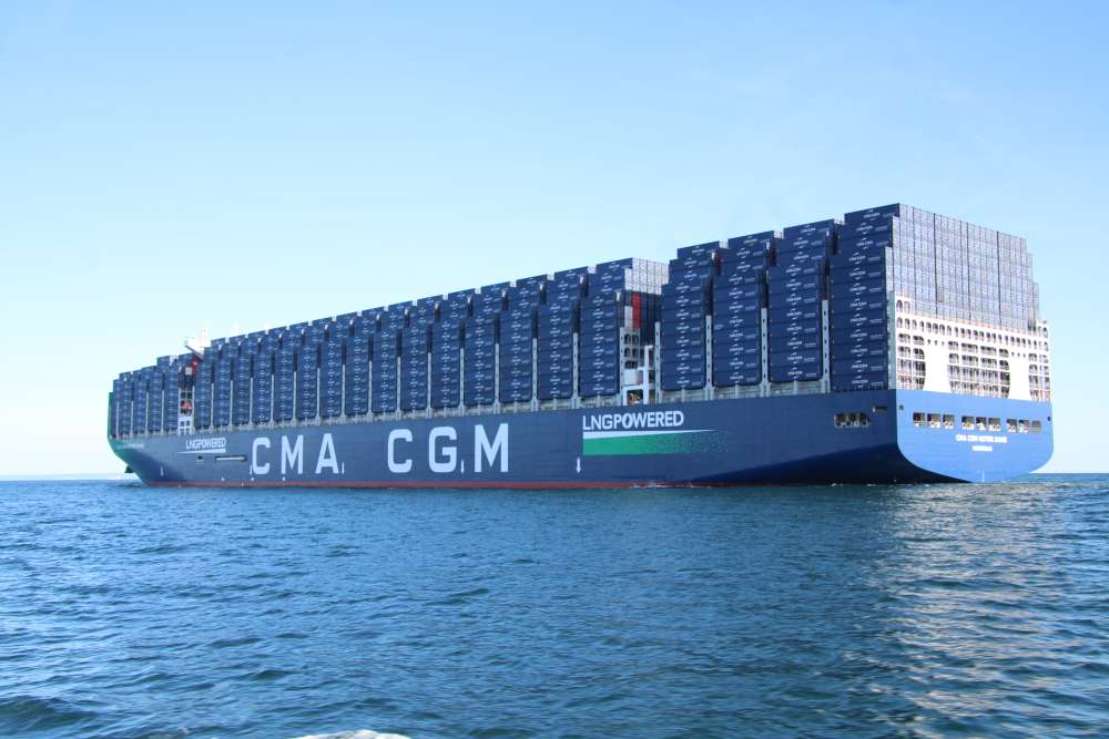 En images : l’arrivée du CMA CGM Notre Dame dans le port du Havre | Mer ...